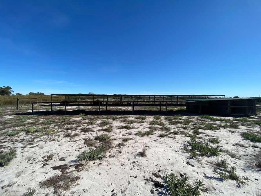 Commercial Property for Sale in Hartebeesfontein Western Cape